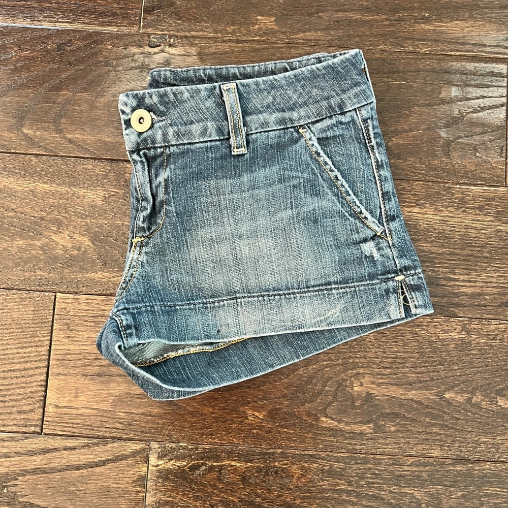 American Eagle short, Size 8